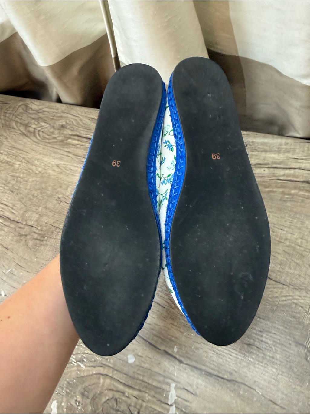 Sveti Stefan Nikola Dewberry Floral Print Flat Size 39 - 9 — image 3 of 8